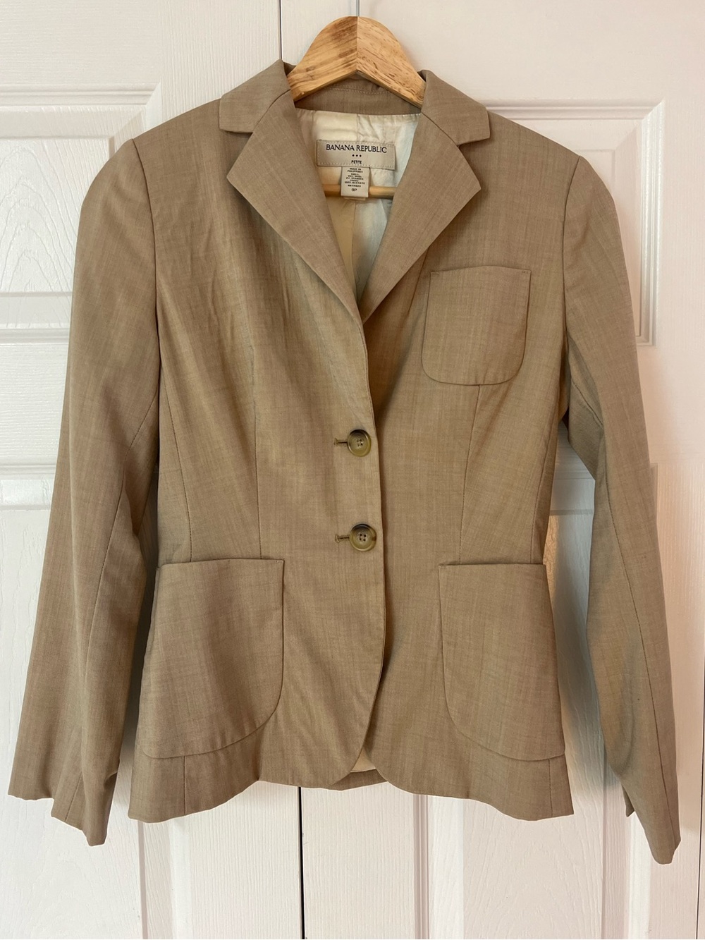 Banana Republic Women's Light Tan Blazer Jacket